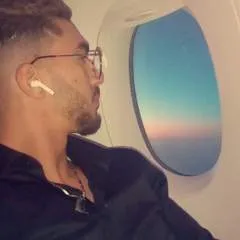 Said photo on Jungo Live