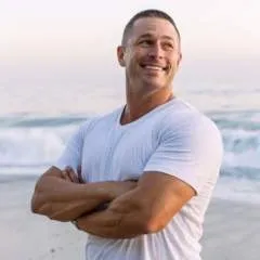 Jason Gay photo on Jungo Live