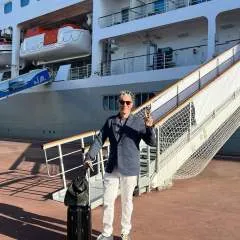 Micheal Holt photo on Jungo Live