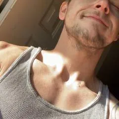 Goldenboy photo on Jungo Live