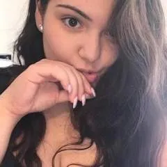 Charlotte88 photo on Jungo Live