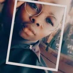 Vicky La’posh photo on Jungo Live