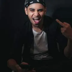 Axel photo on Jungo Live