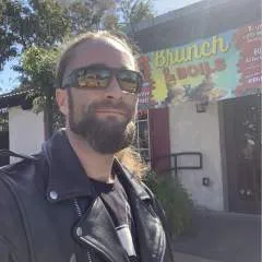 Losernaf photo on Jungo Live