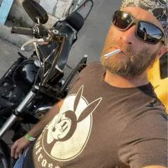 Losernaf photo on Jungo Live