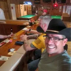 Leetheleo photo on Jungo Live