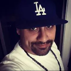 Cindyandjoey photo on Jungo Live