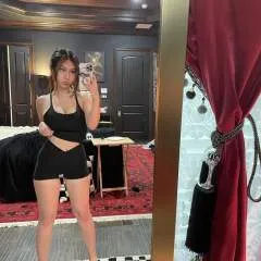 Angie photo on Jungo Live