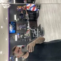 Josh photo on Jungo Live