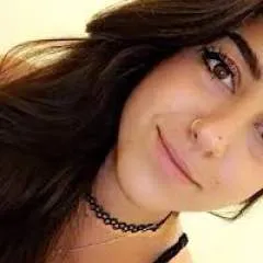 Lacey photo on Jungo Live