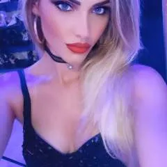 Mistresslaura photo on Jungo Live