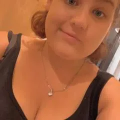 Gina photo on Jungo Live