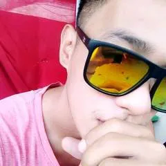 Choi photo on Jungo Live