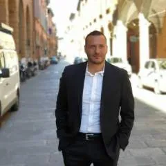 Yaniv photo on Jungo Live