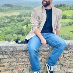 Mike Howard photo on Jungo Live