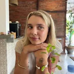 Cheryl21 photo on Jungo Live