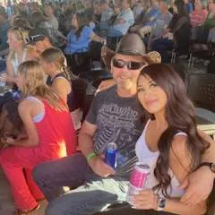 Joe&alissa photo on Jungo Live