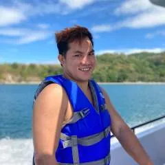 Rom Kansing photo on Jungo Live