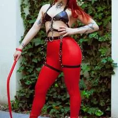 Fetish_domina photo on Jungo Live