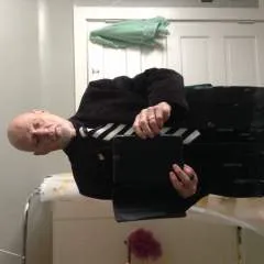 Tongue2tongue photo on Jungo Live