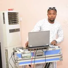 Jeroskye photo on Jungo Live