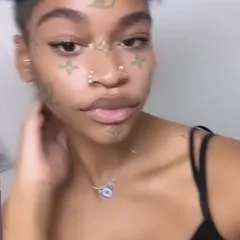 Julissa/lynn ❤️❤️ photo on Jungo Live