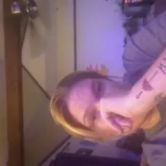 Messyjessi photo on Jungo Live