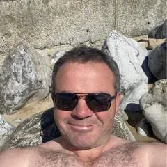 Plucker75 photo on Jungo Live