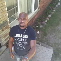 Goofy Von photo on Jungo Live