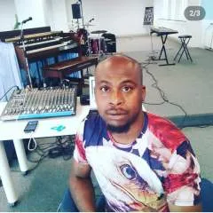 Goofy Von photo on Jungo Live