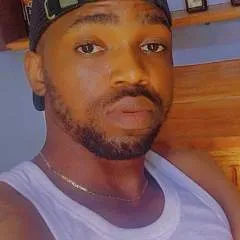 Malone photo on Jungo Live