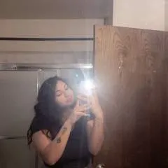 Rosieeeluvv18 photo on Jungo Live