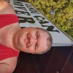 Big V/candi photo on Jungo Live