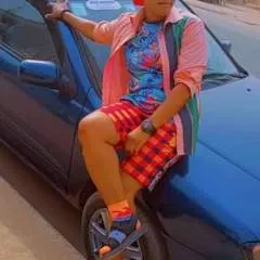 Bj V photo on Jungo Live