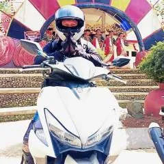 Ambot photo on Jungo Live