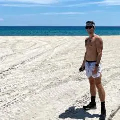 Jeffrey J photo on Jungo Live