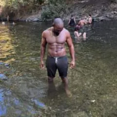 Băd Apple photo on Jungo Live