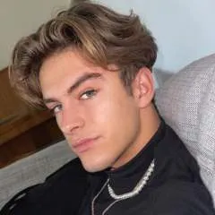 Kaij97 photo on Jungo Live