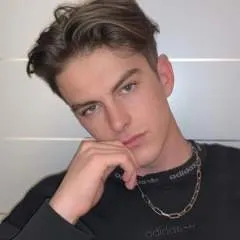 Kaij97 photo on Jungo Live