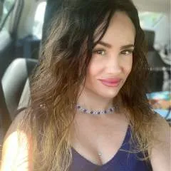 Ikeandliz photo on Jungo Live