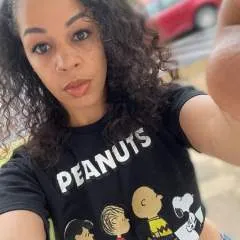 Nicole Crispy photo on Jungo Live