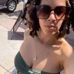 Nicole Crispy photo on Jungo Live
