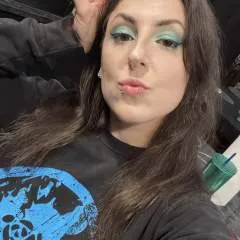 Goddesslaura photo on Jungo Live