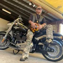 Jhon photo on Jungo Live