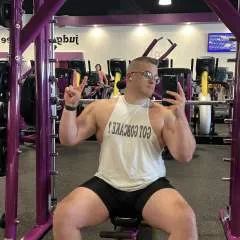 Holland Diego photo on Jungo Live