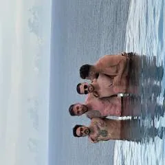 Tom photo on Jungo Live