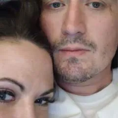 Hotwifeandi photo on Jungo Live