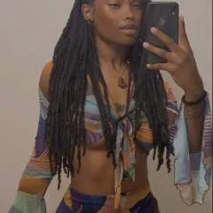 Tai photo on Jungo Live