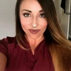 Eniko photo on Jungo Live