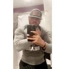 Bull.... photo on Jungo Live